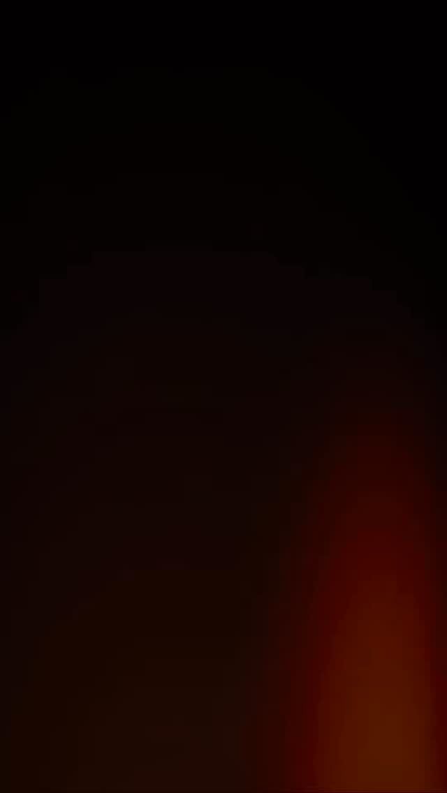 2025 du warst ein wunderbarer Jahr! ✨Neben wunderschönen Haaren ❤️ die wir für euch gestalten durften ist 2025 so viel passiert! 🥰▫️ Wir durften über @hairdreams_de @daniel_golz treffen 💜▫️Wir sind Gold Salon bei @hairdreams_de ! 🤩 Dank euch! ❤️▫️Wir waren auf der Zweithaarmesse und haben dort Rolf von @hairdreams_de wiedergetroffen und unsere liebe Kollegin Katja von @trendfriseur_haarscharf ✨❤️✨▫️ Mit Marie von @hairdreams_de hatten wir eine Schulung im Salon über Stop & Grow 🫶🏻▫️Das Hair Festival war dieses Jahr unser großer Salon Ausflug! ❤️✨ Dort durften wir wieder @daniel_golz treffen und @samantha.schueller und ihr Team von @kopfsache_duesseldorf▫️Für Corinna und Sophia ging es zum neuen Microlines Seminar von @hairdreamsofficial ✨▫️Wir haben eine neue Mitarbeiterin bekommen: Turid ✨▫️Lena und Turid waren auch gleich auf einem Tressen Seminar von @hairdreamsofficial ✨▫️Unsere Halloween Party zum einjährigen Umbau stand an 🎃▫️Und zum Schluss noch unsere wunderschöne Weihnachtsfeier 🎄🥂✨War euer Jahr auch so ereignisreich?Auf ein hoffentlich genau so wunderbares Jahr 2026 ❤️🥂✨Kommt gerne vorbei und
✨lasst Euch verzaubern ✨📲 WhatsApp 055134527www.salon-lange.de#salonlange #friseurgöttingen #göttingenfriseur #zweithaargöttingen #hairdreams